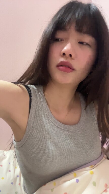 Helen018's Streamate show and profile