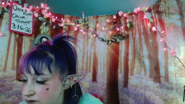 ItsMagicalMae's Streamate show and profile