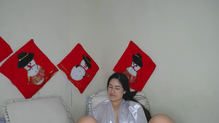 AmyRoux21's Streamate show and profile