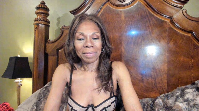 DaniellesLipService's Streamate show and profile