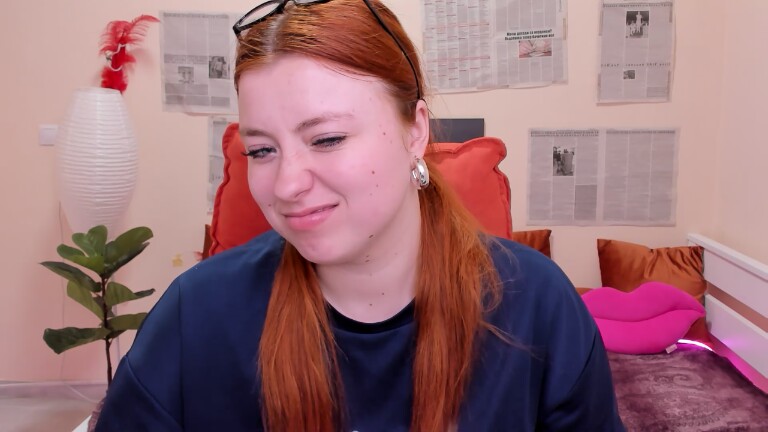 KrossAnny's Streamate show and profile