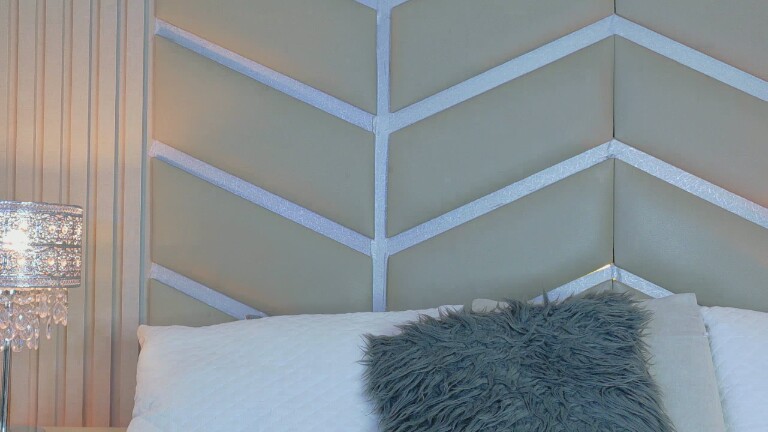 EllieKlark's Streamate show and profile