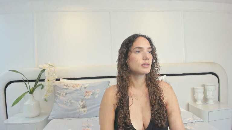 DulceRosie's Streamate show and profile