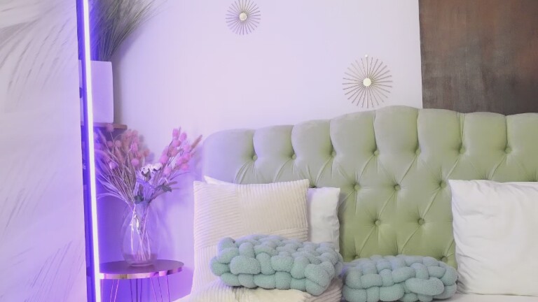 BritneySynn's Streamate show and profile