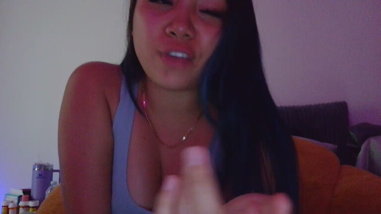 VeeE63's Streamate show and profile