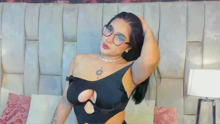 ValenShaw's Streamate show and profile