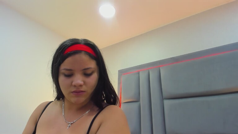 NahiaMonet's Streamate show and profile