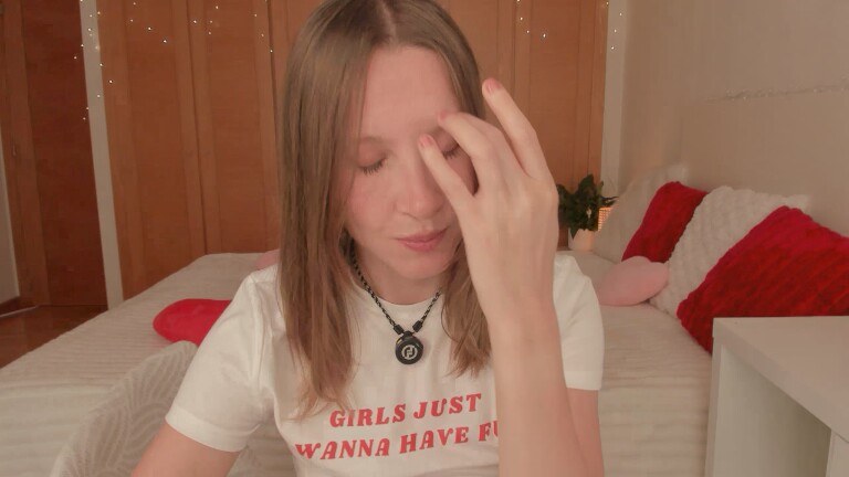 EmilyJune's Streamate show and profile