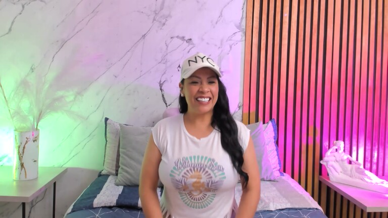 ViolettaThonsomS's Streamate show and profile