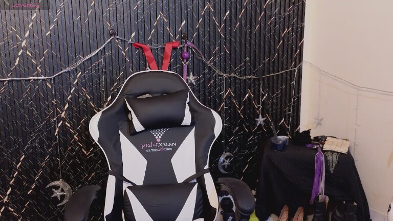 KattMyers's Streamate show and profile