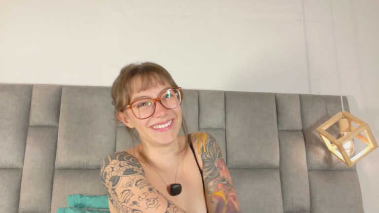 Isabella_Stewart's Streamate show and profile