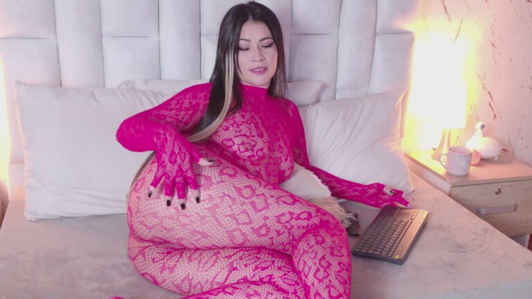 LucianaJackman's Streamate show and profile