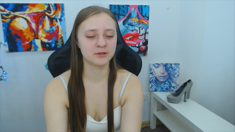 ArinaBelly's Streamate show and profile