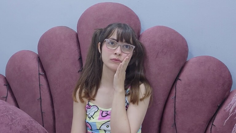 ISABELLAJHONS's Streamate show and profile