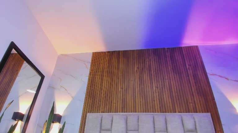 Ammbarfox's Streamate show and profile