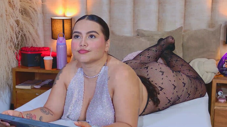 Evelin_Lombardi's Streamate show and profile