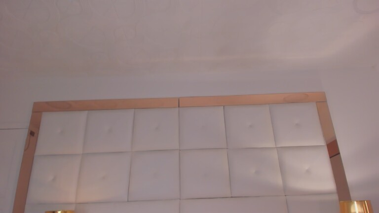 NinnaEvansx's Streamate show and profile