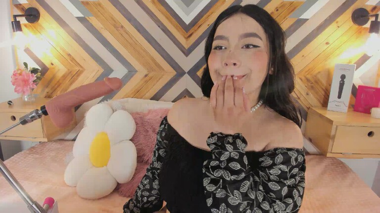 ZairaCleef's Streamate show and profile