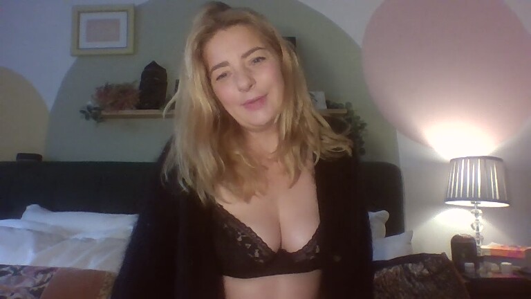 JemimaUK's Streamate show and profile