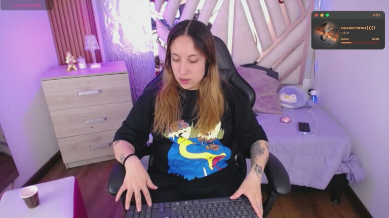 NyxAndria's Streamate show and profile