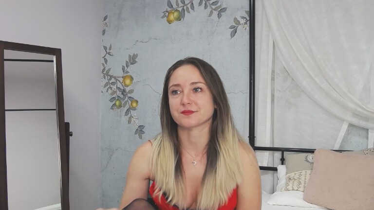 BELLAAH's Streamate show and profile