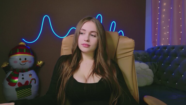 MaiaMitchell's Streamate show and profile