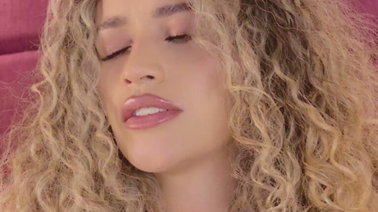 AleCollins's Streamate show and profile