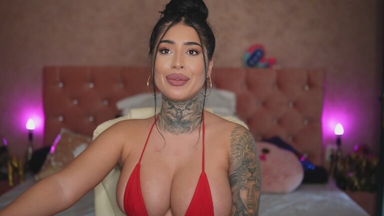 AARISS's Streamate show and profile