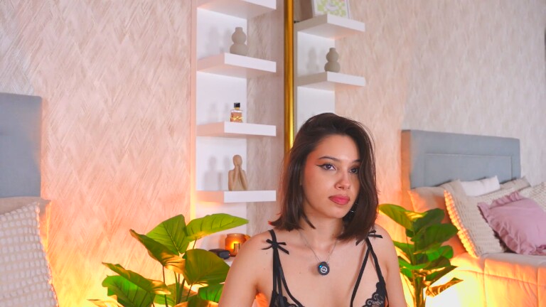 SofyBrad's Streamate show and profile