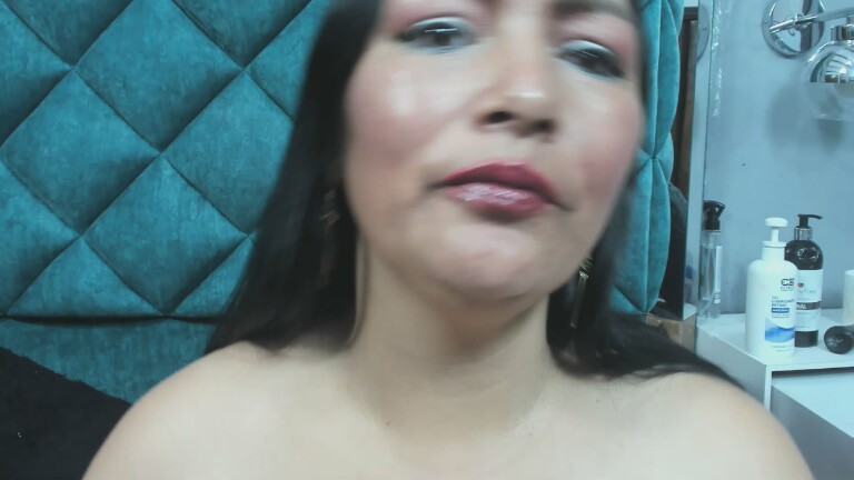 PENELOPELEWIS40's Streamate show and profile