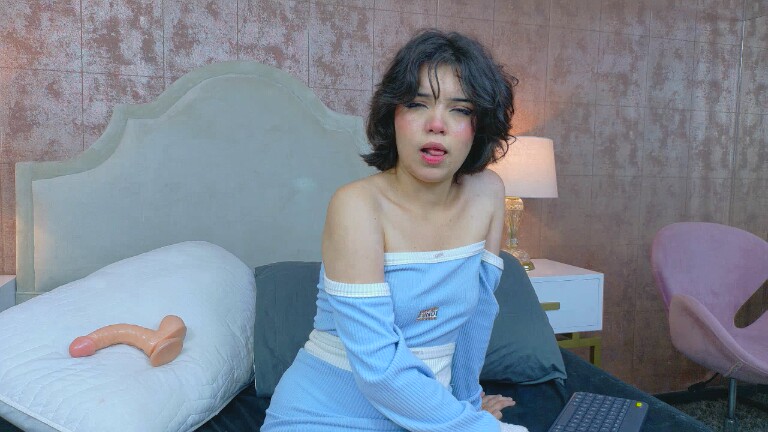 NikoYon's Streamate show and profile