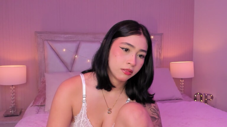 SophiaColinns's Streamate show and profile