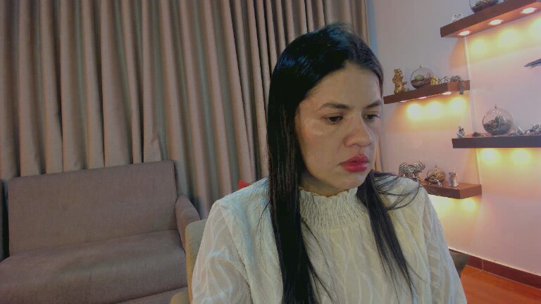 Artmosphera's Streamate show and profile