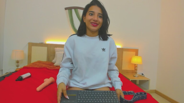 EmilyBruss's Streamate show and profile