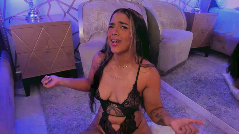 SaschaFit's Streamate show and profile