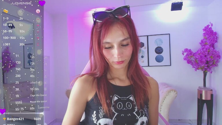 TamaraSlimxxx's Streamate show and profile