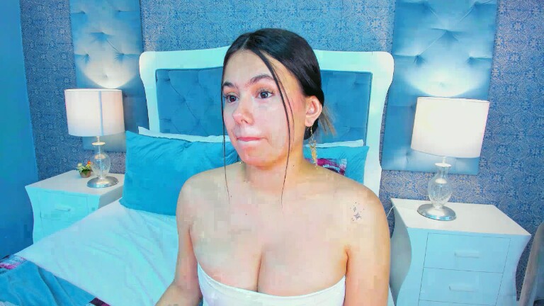 SusyLuv's Streamate show and profile