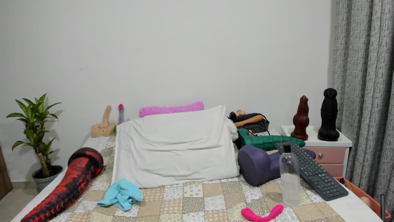 Sweet_X's Streamate show and profile