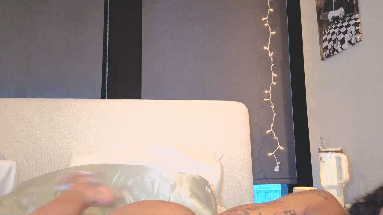 imanibabyXO's Streamate show and profile