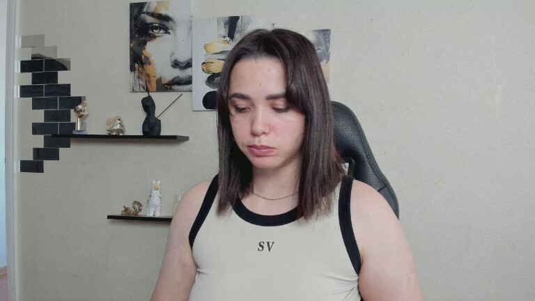 GlamNova's Streamate show and profile