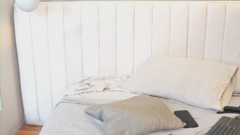 ElhaLust's Streamate show and profile