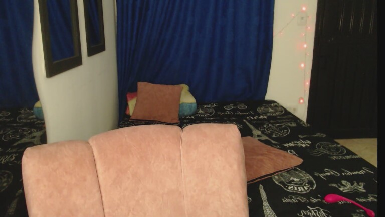 ZakuraPrincess's Streamate show and profile