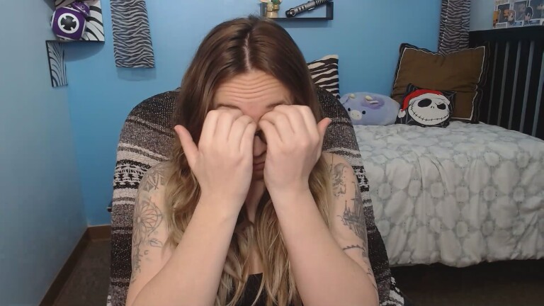 SkyJonesXO's Streamate show and profile