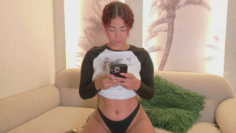 natalieheaven's Streamate show and profile