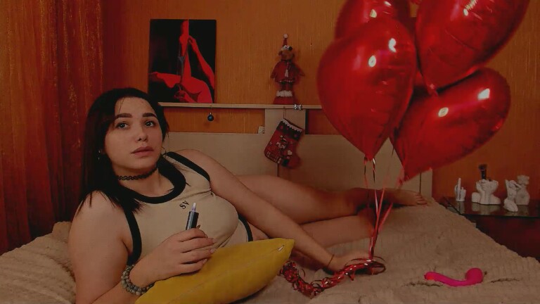 GlamNova's Streamate show and profile