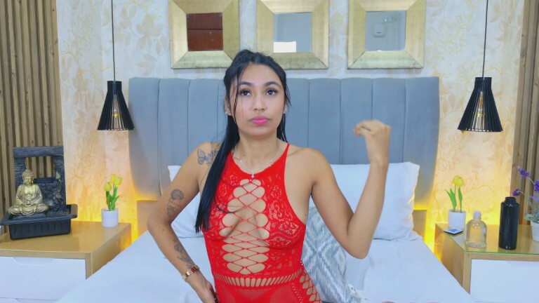 Vega_Sara's Streamate show and profile