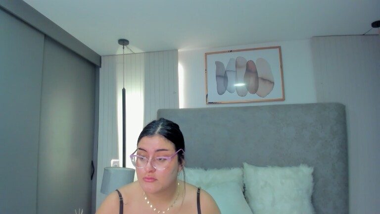 Violeta_Maddox's Streamate show and profile