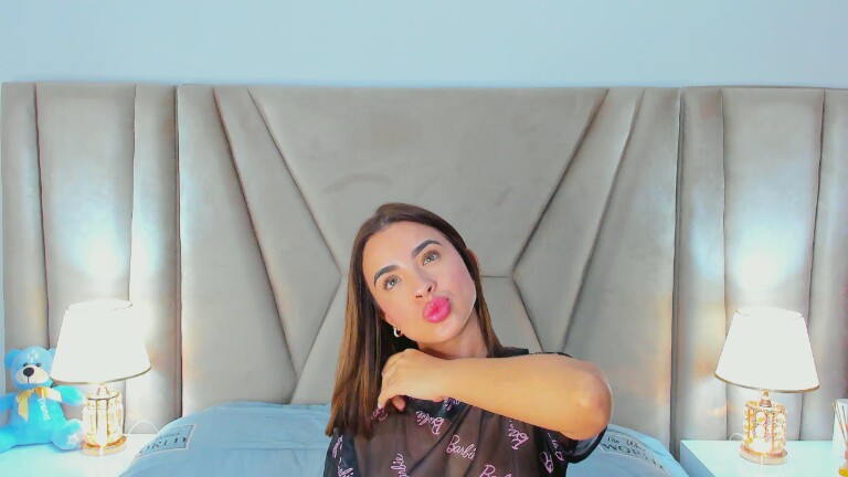 AmbarSimson's Streamate show and profile