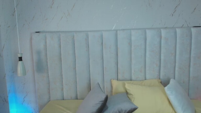 BETTY_BOOGB's Streamate show and profile