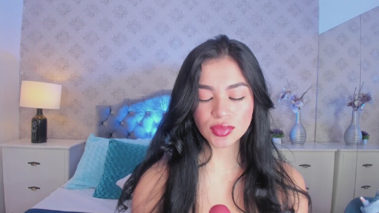 MayaWiills's Streamate show and profile